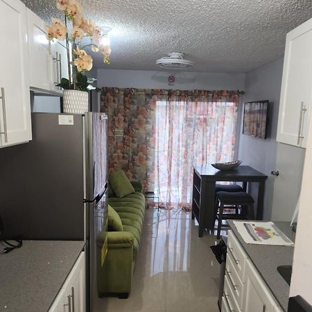 Appartamento Comfy And Cozy Kingston Esterno foto