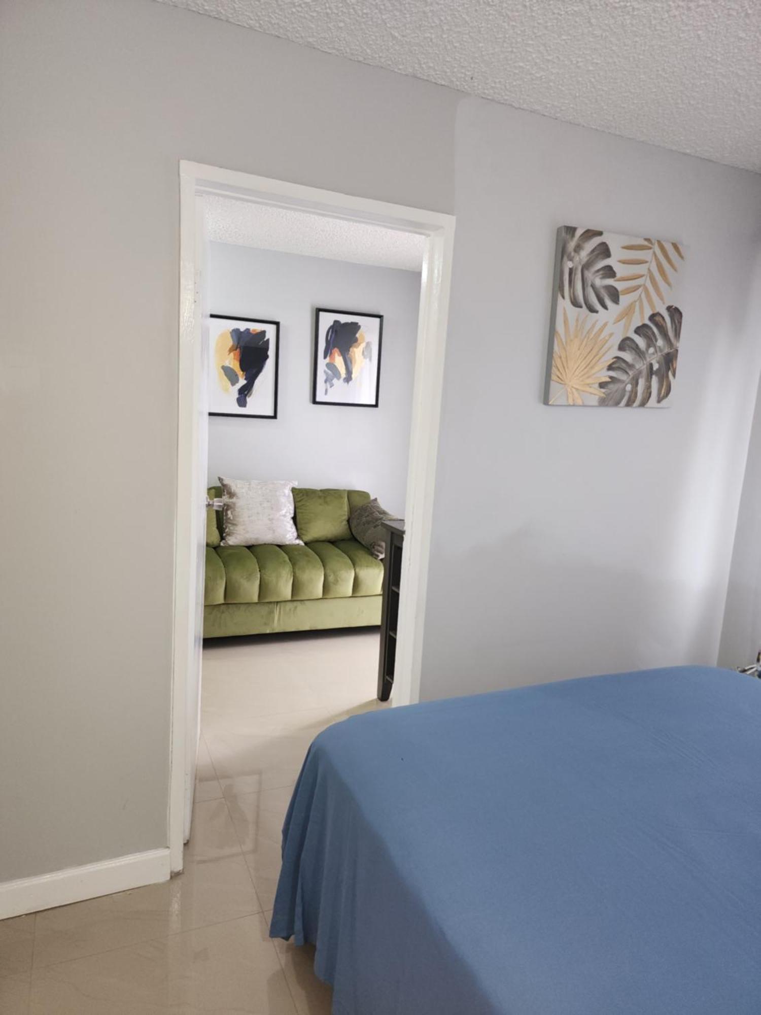 Appartamento Comfy And Cozy Kingston Esterno foto
