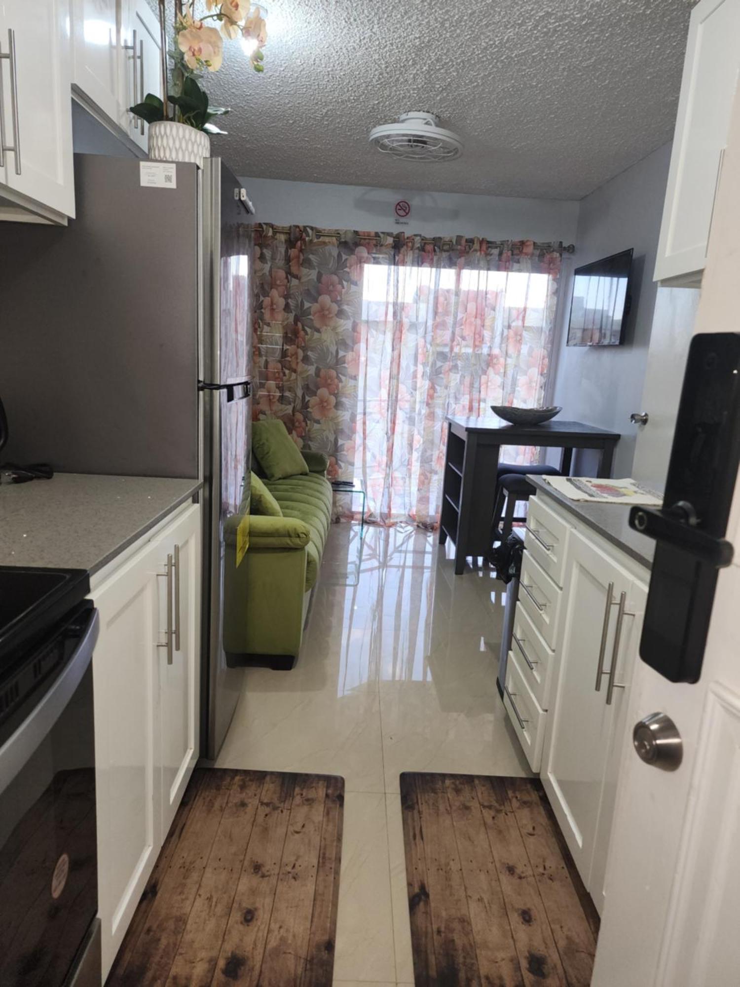 Appartamento Comfy And Cozy Kingston Esterno foto